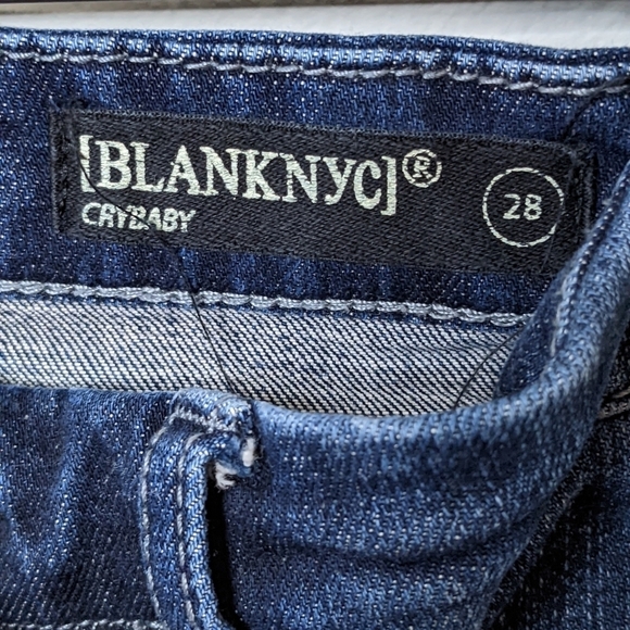 BlankNYC Crybaby High Rise Slim Distressed Denim Jeans Size 28 - Picture 9 of 9